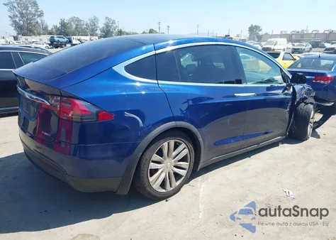 2016 Tesla Model X 75D/P100D/P90D из США, поврежденный, VIN 5YJXCBE41GF017897